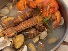 -品海楼·大连海胆锅贴馆(东港店)