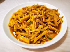 -天乐农家鱼头王(天目湖店)