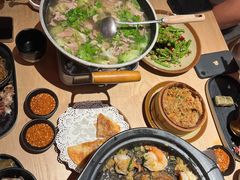 -川堂风·跷脚牛肉·乐山爆炒(宝山日月光店)