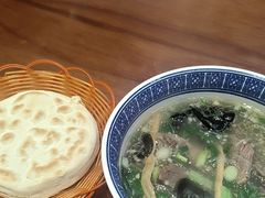 -老孙家泡馍(洒金桥店)