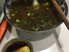 -老新隆牛肉锅贴(新街口店)