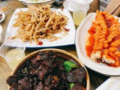 -神仙钵湘香土菜馆(光华路店)