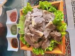 手扒肉-牧人嘎查蒙餐(富强路店)