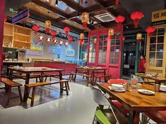 -黄弟大排档·湖南菜·小龙虾·小海鲜(凯旋北路店)