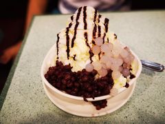 鲜杂果双色绵绵冰-松记糖水店(铜锣湾分店)