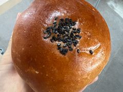 红豆奶油包-OUR Bakery(中海环宇荟店)