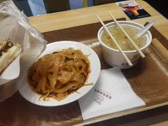 -老陈家擀面皮(平凉路店)