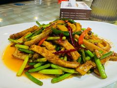 -百味地锅鸡(二店·财校分店)