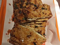 -威记烧嘢·南宁烧烤·超级生牛(绿地店)