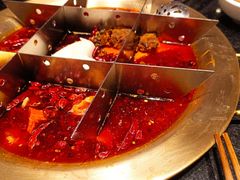 -周师兄大刀腰片火锅(洪崖洞旗舰店)