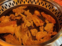 -黑金·寻焰自助百汇·烤肉·火锅(中街店)