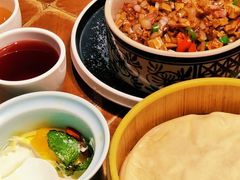-雀舞云南菜(天津天河城购物中心店)