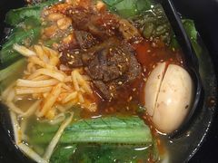 -桂在香知桂林米粉(红博中央公园店)