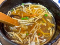 关外素烩汤-满园烤鸭·春饼(中街大悦城店)