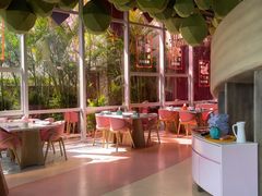 -水桶王国主题餐厅·聚会·生日派对·亲子活动·家庭套餐(亚龙湾希尔顿店)