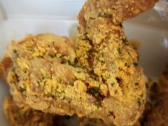 -BHC炸鸡(明洞总店)