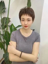 -BULB STUDIO 巴柏明星发型工作室