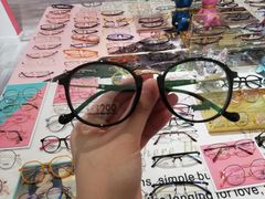 -肆兮眼镜·蔡司·徕卡战略合作店(大坪店)