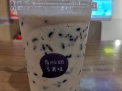 -一只酸奶牛(水晶城店)
