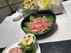 -红鼎豆捞·非遗鲍皇汤火锅(宝丰路店)