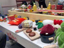 -奈尔宝家庭中心·亲子餐厅(北京东坝万达店)