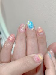-花岐款式专研健康美甲沙龙
