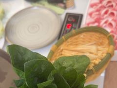 -喃喃椰·糟粕醋·椰子鸡火锅(七堡花园店)