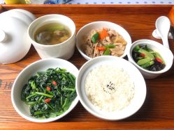 -杰爱月子护理中心