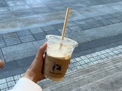 冰吸生椰拿铁-瑞幸咖啡(太阳百货店)
