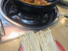 -钱摊摊安顺夺夺粉火锅(宏大广场店)