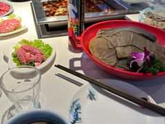 -二荆条·蜀鲜汇城市森林火锅