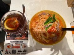 -谭仔米线(皇庭广场店)