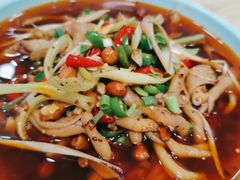 -雷祖芳老妈蹄花店
