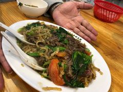 湿炒牛肉粿条-长平老姿娘夜粥(平东一街店)