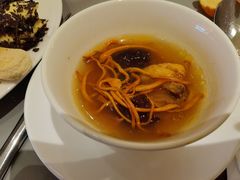 -怡咖啡海鲜自助餐厅(浦东香格里拉店)