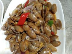 -四川小胡子海鲜(丁村万人海鲜广场店)