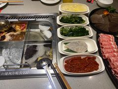 -海底捞火锅(新松江路店)