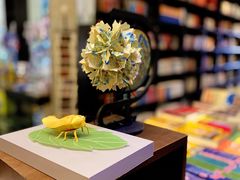 -钟书阁(松江泰晤士小镇店)