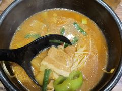 大酱汤-明洞阿姨·韩式酱蟹烤肉·创意料理(三元桥店)