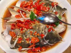 剁椒鱼头-湘阁里辣(南岭购物广场店)