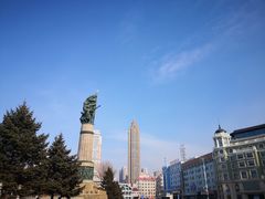 -人民防洪胜利纪念塔