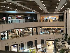 -猫的天空之城概念书店(苏州诚品店)