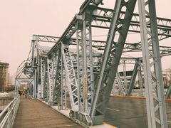 景点-世纪钟