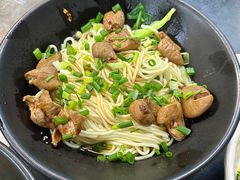 招牌肥肠面-丽影重庆小面(定西路店)