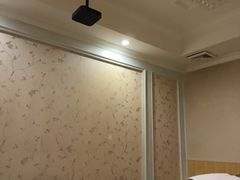 -汤泉良子.足疗按摩.SPA(中关村店)