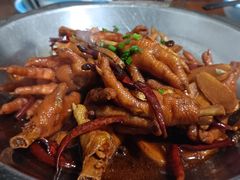 -昱龙大盆牛蛙馆(三兴街总店)