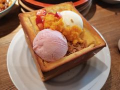 -蜜桃餐厅·伴山(湖滨商业街店)