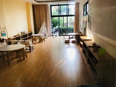 -小象托育