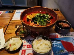 -成都你六姐·牛肉冒菜(上海环宇荟店)