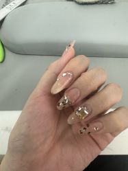 -尤米一站式美甲美睫